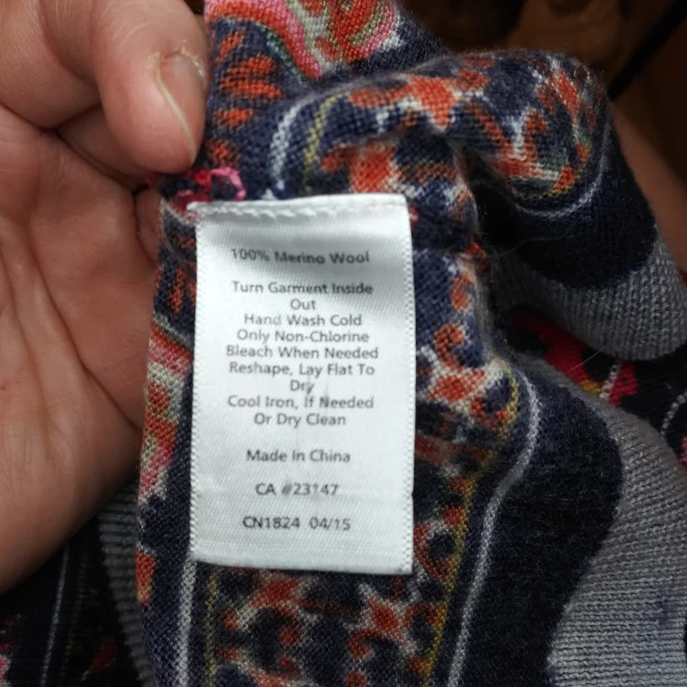 LAST CHANCE-Talbots Pink-Multi Morrocan Tile Patterned Merino Wool Sweater - Picture 7 of 8